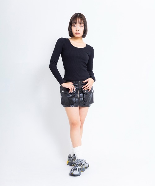 ANNA SUI NYC(アナ スイ エヌ ワイ シー)の「ANNA SUI NYC セクシーバック ロングスリーブ Tシャツ 【SP】(Tシャツ/カットソー・レディース・ホワイト/ブラック/ピンク・S/M)」の10枚目の写真