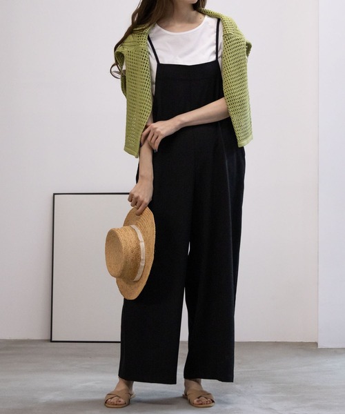 NAVY（ネイビー）の「NAVY 麻ライクサロペット＋半袖Tシャツセット アンサブル（サロペット/オーバーオール・レディース・ブラック/ミント/モカ・M/L/XL/S）」の2枚目の写真