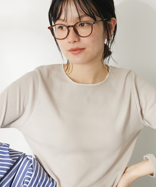 CRAFT STANDARD BOUTIQUE（クラフトスタンダードブティック）の「フリルテープリブカットプルオーバー（Tシャツ/カットソー・レディース・オフホワイト/ブラック/ベージュ・FREE）」の3枚目の写真