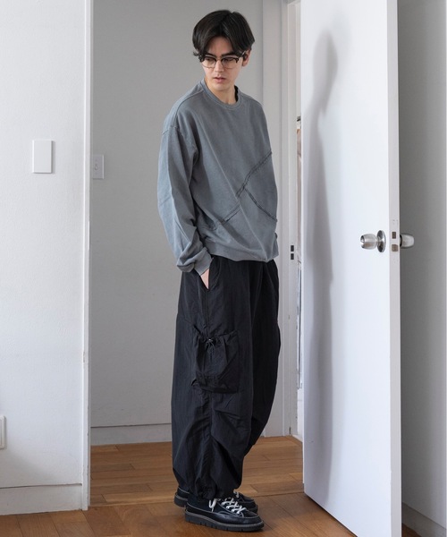 COLIN（コリン）の「COLIN:NYLON DRAWSTRING CARGO PANTS /ナイロン ドロスト カーゴ パンツ（カーゴパンツ・メンズ・ホワイト/ブラック/オリーブ・M/L）」の7枚目の写真