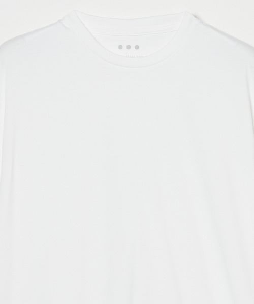 three dots(スリードッツ)の「パウダリーコットン クルーネックTシャツ(Tシャツ/カットソー・メンズ・ホワイト/ネイビー/ブラック/ダークネイビー/ベージュ系その他/グリーン系その他・SMALL/MEDIUM/LARGE/X-LARGE)」の15枚目の写真