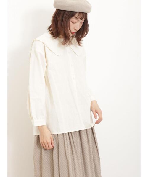 Samansa Mos2（サマンサ モスモス）の「襟スカラップブラウス（シャツ/ブラウス・レディース・オフホワイト/ブラック/キナリ/グレー・F）」の16枚目の写真