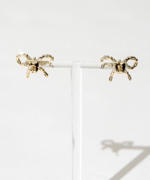 flower（フラワー）の「ビジューリボンピアス（ピアス（片耳用）・レディース・ゴールド・FREE）」の9枚目の写真