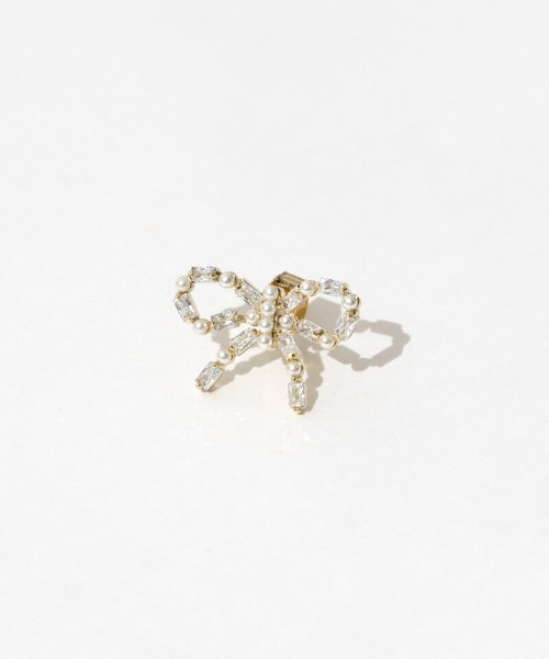 flower（フラワー）の「ビジューリボンピアス（ピアス（片耳用）・レディース・ゴールド・FREE）」の6枚目の写真