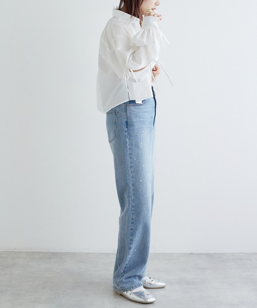 w closet(ダブルクローゼット)の「袖リボンショート丈シャツ(シャツ/ブラウス・レディース・サックスブルー系1/ブルー系その他/オフホワイト・FREE)」の13枚目の写真