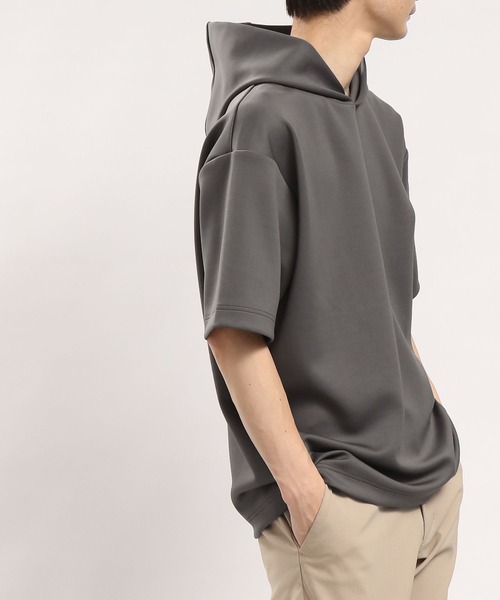 GLOBAL WORK Smile Seed Store（グローバルワーク スマイルシードストア）の「ダンボールスウェットパーカー半袖/181002（パーカー・メンズ・ブラック/チャコール/ネイビー/ベージュ・MEDIUM/LARGE/SMALL/X-LARGE）」の15枚目の写真