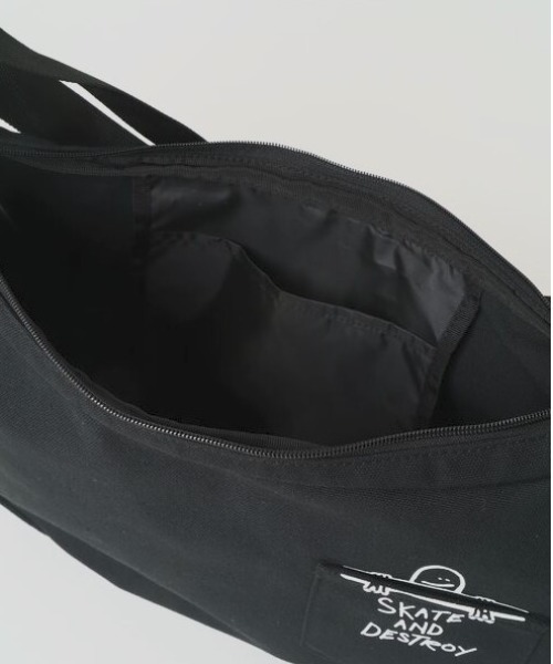 THRASHER(スラッシャー)の「【THRASHER】FUNAGATA Shoulder(ST)(ショルダーバッグ・レディース・ホワイト系その他2/ブラック系その他2/ホワイト系その他/ブラック系その他・FREE)」の8枚目の写真