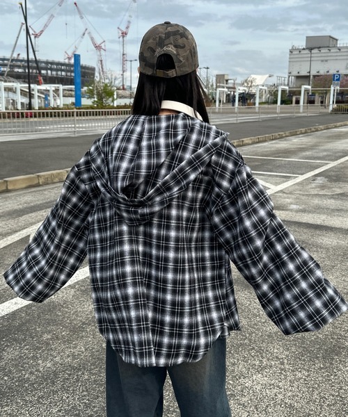 shrita（シュリータ）の「フード付きチェックシャツ【キッズでも着れるSサイズ展開あり】（シャツ/ブラウス・キッズ・ネイビー/ブラック・L/S/M）」の7枚目の写真