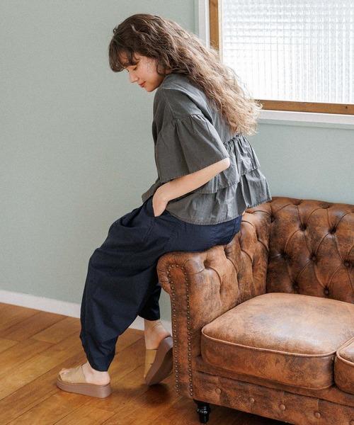 niko and...(ニコアンド)の「オリジナル厚底トングサンダル(サンダル・レディース・キャメル/アイボリー/ブラック/ブラック系その他/シルバー/アイボリー系・SMALL/MEDIUM/LARGE)」の12枚目の写真