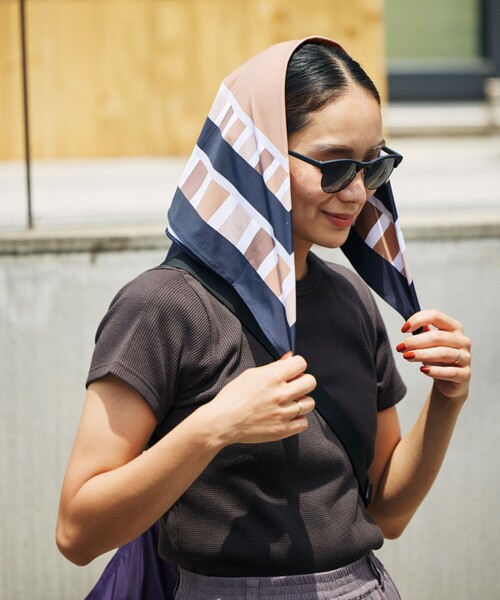 FREAK'S STORE（フリークスストア）の「icy/アイシー 別注 とっさにスカーフ（バンダナ/スカーフ・メンズ・ブラック/ネイビー・ONE SIZE）」の13枚目の写真