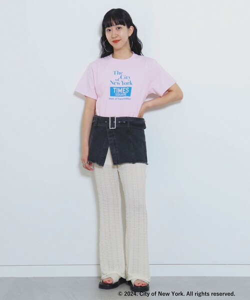Ray BEAMS（レイビームス）の「NYC × GOOD ROCK SPEED × Ray BEAMS / 別注 NYC Tシャツ（Tシャツ/カットソー・レディース・サックスブルー/ピンク・ONE SIZE）」の3枚目の写真