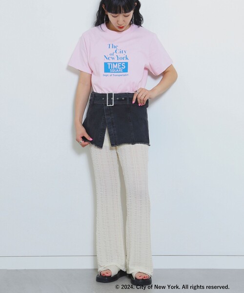 Ray BEAMS（レイビームス）の「NYC × GOOD ROCK SPEED × Ray BEAMS / 別注 NYC Tシャツ（Tシャツ/カットソー・レディース・サックスブルー/ピンク・ONE SIZE）」の4枚目の写真