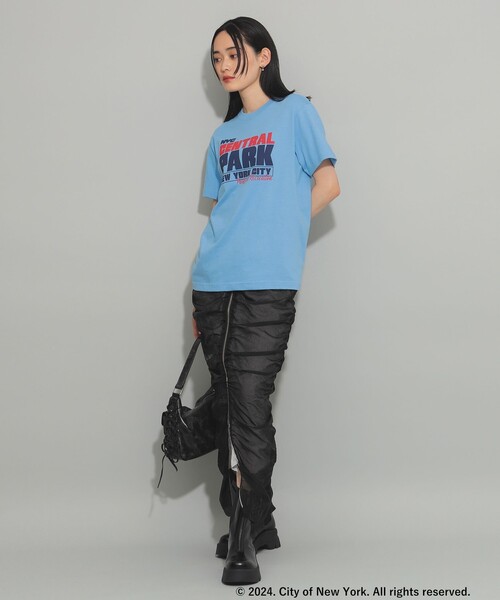 Ray BEAMS（レイビームス）の「NYC × GOOD ROCK SPEED × Ray BEAMS / 別注 NYC Tシャツ（Tシャツ/カットソー・レディース・サックスブルー/ピンク・ONE SIZE）」の10枚目の写真