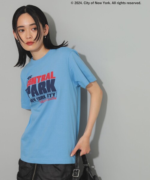 Ray BEAMS（レイビームス）の「NYC × GOOD ROCK SPEED × Ray BEAMS / 別注 NYC Tシャツ（Tシャツ/カットソー・レディース・サックスブルー/ピンク・ONE SIZE）」の11枚目の写真