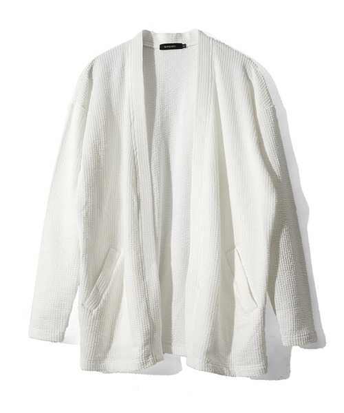 SOMEDIFF(サムディフ)の「【SOMEDIFF】シアサッカーボタンレスカーディガン メンズ(カーディガン/ボレロ・メンズ・ブラック/ホワイト/ネイビー/ホワイト×ネイビー・S/M/L/XL)」の5枚目の写真