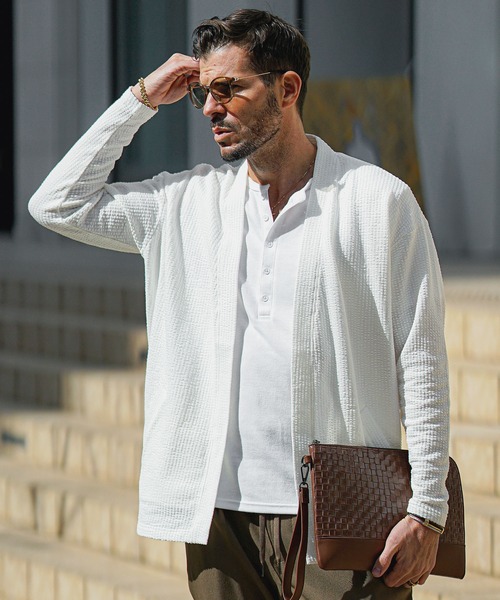 SOMEDIFF(サムディフ)の「【SOMEDIFF】シアサッカーボタンレスカーディガン メンズ(カーディガン/ボレロ・メンズ・ブラック/ホワイト/ネイビー/ホワイト×ネイビー・S/M/L/XL)」の11枚目の写真