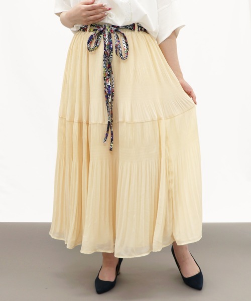 142666：ベルト付きシャーリングシフォンスカート
