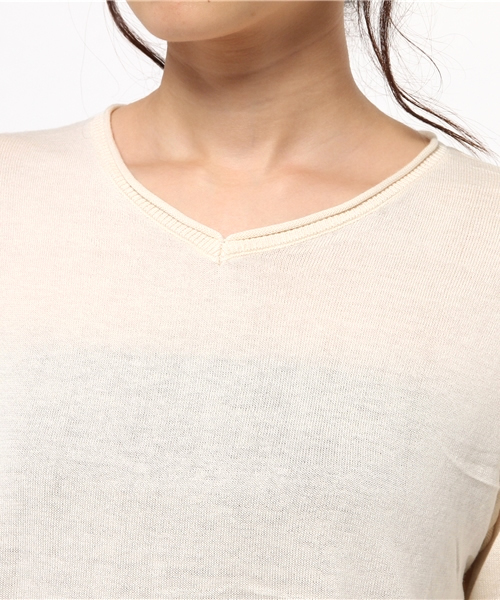 Green Parks(グリーンパークス)の「Uハイゲージ7分袖ニットプルオーバー(ニット/セーター・レディース・ネイビー/レッド/アイボリー/杢グレー・FREE)」の8枚目の写真