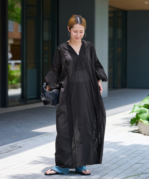 FRAMeWORK(フレームワーク)の「ファインボイルシームレースカフタンワンピース(ワンピース・レディース・ブラウン/レッド/ブラック・38/36)」の4枚目の写真