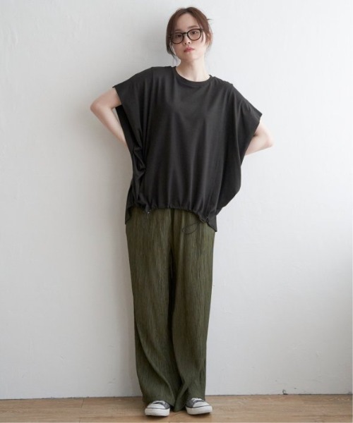 LBC(エルビーシー)の「【接触冷感】フロントスピンドルプルオーバー(Tシャツ/カットソー・レディース・ホワイト/チャコールグレー/ダークグリーン/イエロー・M)」の8枚目の写真