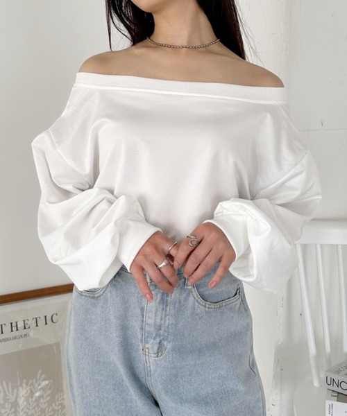 CLEA（クレア）の「ワンショルダースウェットトップス（スウェット・レディース・ホワイト/ブラック/グレー/チャコールグレー/ネイビー/ブラウン・FREE）」の9枚目の写真