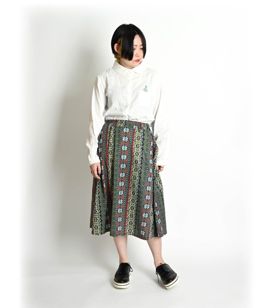 MARAI（マーライ）の「ボヘミアン総柄 ウエストゴム ミモレ丈フレアスカート（スカート・レディース・ブラウン/グリーン・FREE）」の13枚目の写真