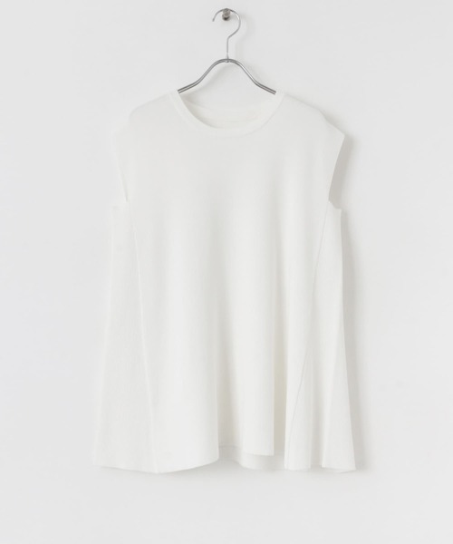 SENSE OF PLACE by URBAN RESEARCH(センスオブプレイスバイアーバンリサーチ)の「フレンチスリーブフレアチュニックセーター(ニット/セーター・レディース・ブラック/チャコールグレー/オフホワイト/ブラウン/イエロー・ONE)」の18枚目の写真