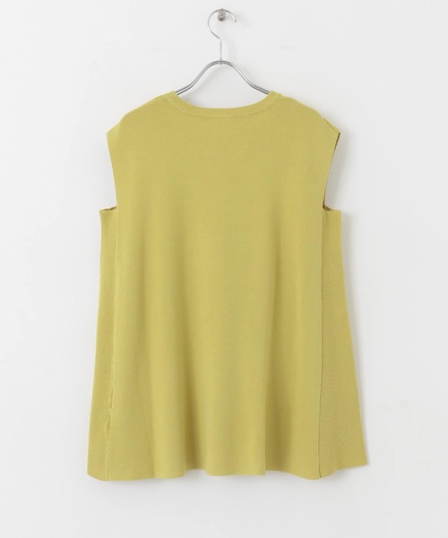 SENSE OF PLACE by URBAN RESEARCH(センスオブプレイスバイアーバンリサーチ)の「フレンチスリーブフレアチュニックセーター(ニット/セーター・レディース・ブラック/チャコールグレー/オフホワイト/ブラウン/イエロー・ONE)」の13枚目の写真