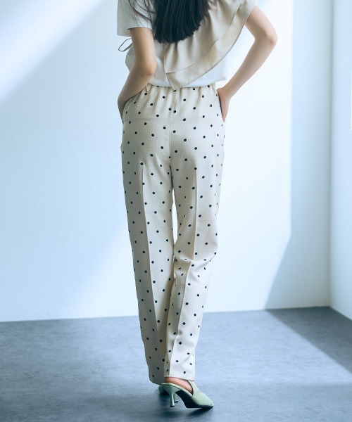 slattgir(スラットジール)の「高身長 ブッチャードットテーパードパンツ(トールサイズ)Essenave(その他パンツ・レディース・ベージュ系/ブラック系・LL/L/M)」の15枚目の写真