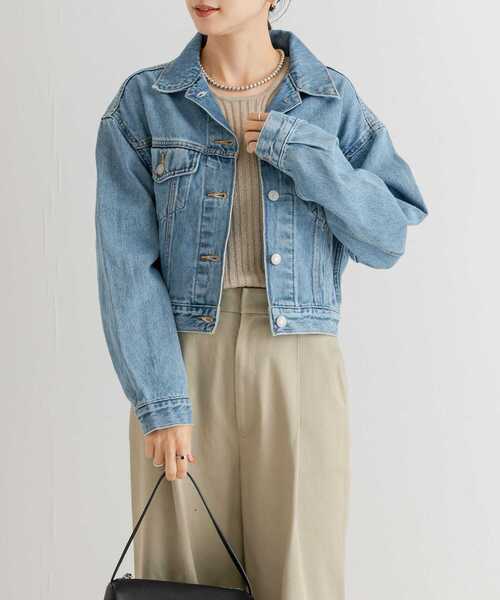 Levi's(リーバイス)の「Levi’s SHRUNKEN 90S TRUCKER(デニムジャケット・レディース・ライトブルー・SMALL)」の3枚目の写真