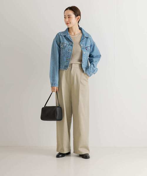 Levi's(リーバイス)の「Levi’s SHRUNKEN 90S TRUCKER(デニムジャケット・レディース・ライトブルー・SMALL)」の16枚目の写真