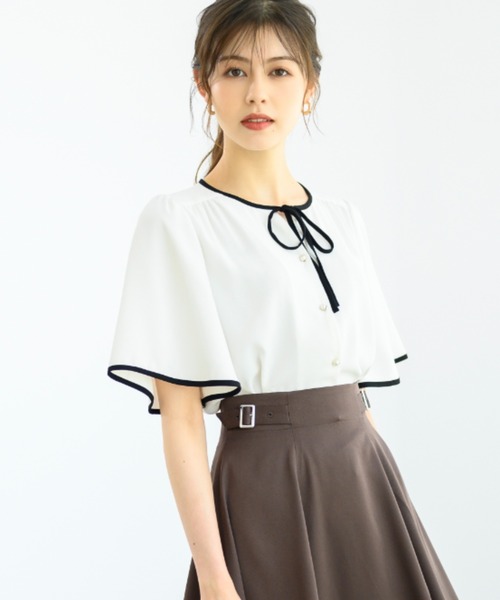 MISCH MASCH（ミッシュマッシュ）の「配色フレアスリーブブラウス MM438104（シャツ/ブラウス・レディース・ブラック/ホワイト/ベージュ・ﾌﾘ-）」の2枚目の写真