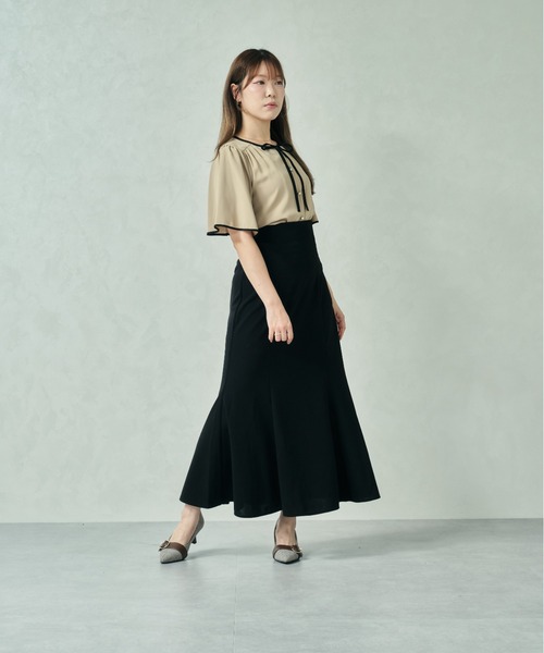 MISCH MASCH（ミッシュマッシュ）の「配色フレアスリーブブラウス MM438104（シャツ/ブラウス・レディース・ブラック/ホワイト/ベージュ・ﾌﾘ-）」の4枚目の写真