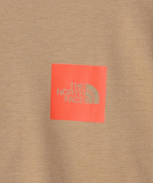 THE NORTH FACE（ザノースフェイス）の「＜THE NORTH FACE＞ロングスリーブ スモールスクエア ロゴTシャツ / キッズ  140cm-150cm（Tシャツ/カットソー・キッズ・ブラック/ホワイト/ベージュ・140cm/150cm）」の18枚目の写真