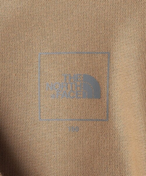 THE NORTH FACE（ザノースフェイス）の「＜THE NORTH FACE＞ロングスリーブ スモールスクエア ロゴTシャツ / キッズ  140cm-150cm（Tシャツ/カットソー・キッズ・ブラック/ホワイト/ベージュ・140cm/150cm）」の13枚目の写真