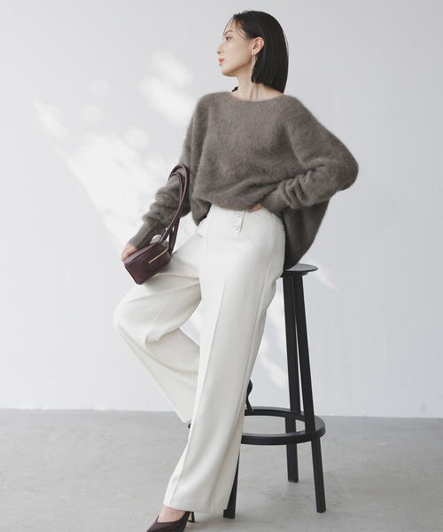 anuans（アニュアンス）の「ラクーンフォックスボートネックニットプル