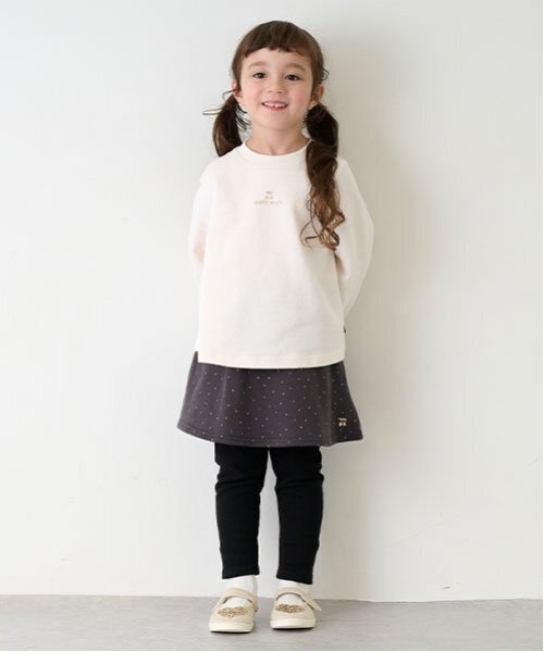 petit main（プティマイン）の「ラメモチーフシューズ（パンプス・キッズ・レッド/ブラック/ライトベージュ・19cm/18cm/17cm/16cm/15cm/14cm）」の5枚目の写真