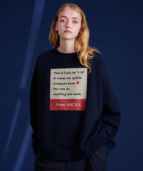 ONCILY（オンシェリー）の「MESSAGE LOGO SWEAT / メッセージロゴ