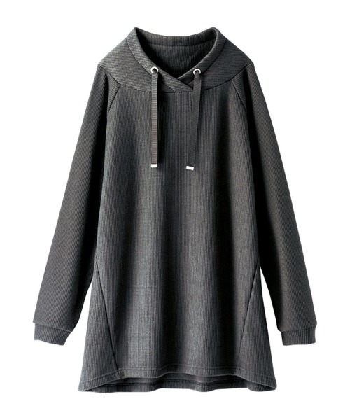 BELLUNA PLUS(ベルーナ)の「あぜ調裏起毛素材ワイドネックチュニック(チュニック・レディース・ターコイズブルー/チャコール/オレンジ/グレイッシュベージュ・X-LARGE/LARGE/MEDIUM)」の10枚目の写真