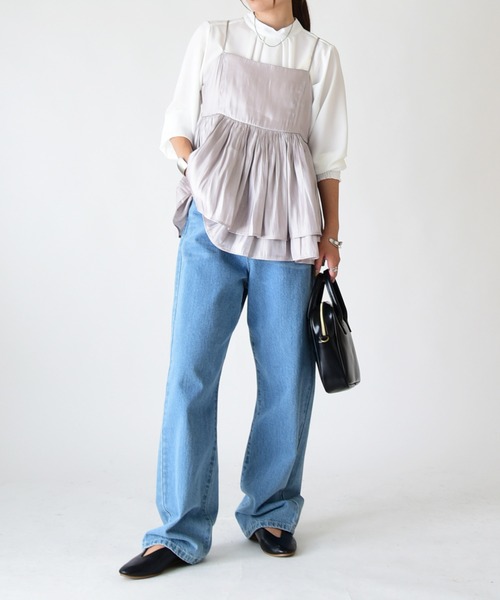 and it_（アンドイット）の「シャイニーサテンキャミソールビスチェ（キャミソール・レディース・チャコール/グレイッシュベージュ/ブラック・M/L）」の12枚目の写真