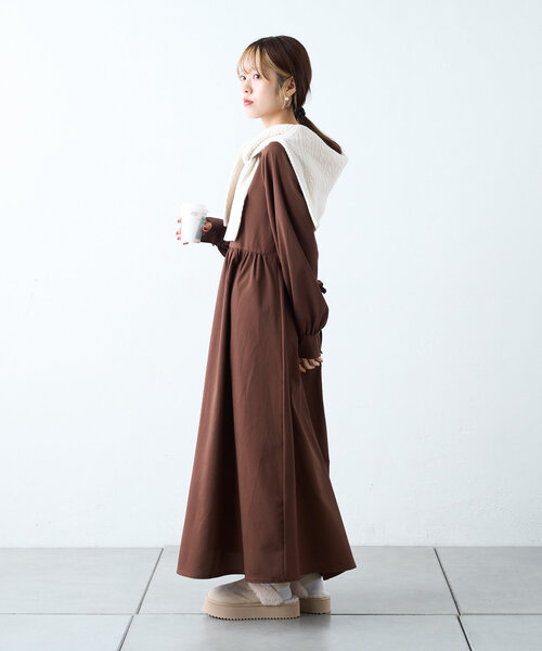 w closet（ダブルクローゼット）の「ファー厚底ブーツ（ブーツ・レディース・アイボリー/ベージュ/パープル・MEDIUM/LARGE）」の6枚目の写真