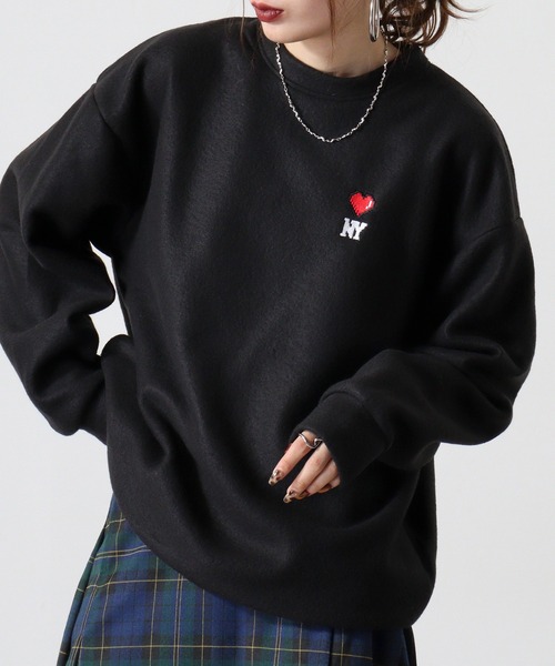 FUNALIVE（ファンアライブ）の「両面起毛オーバーサイズロゴ刺繍トレーナー（スウェット・メンズ・ダークブルー/スミクロ/ホワイト/ブラック系その他2/ブラック/ヘザーグレー/杢グレー/ホワイト系その他2/ブラック系その他3/グレイッシュブルー/ホワイト系その他3/ライトカーキ・M/L/LL）」の6枚目の写真