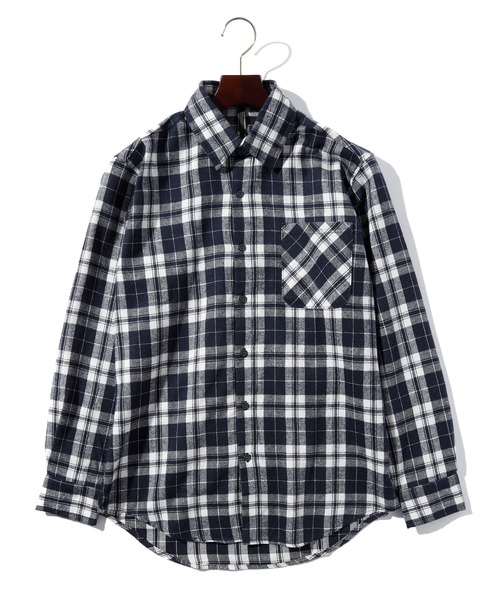 THISIS(ディスイズ)の「メンズライク ビッグシルエット ネルチャックシャツ レディース(シャツ/ブラウス・レディース・ブラック/ネイビー/ベージュ/レッド/ブラウン/オレンジ/ホワイト・X-LARGE/LARGE/MEDIUM)」の2枚目の写真