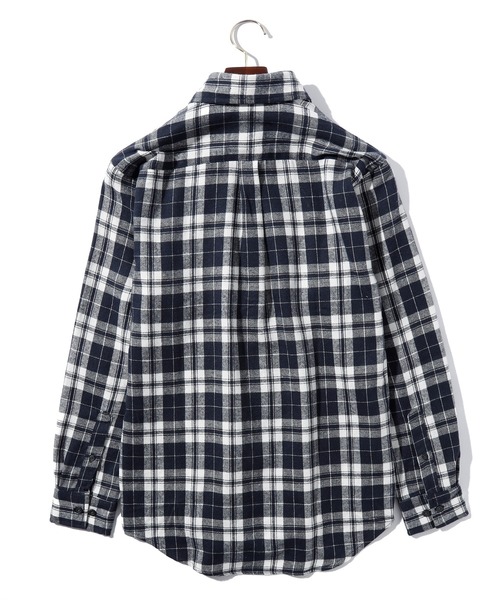 THISIS(ディスイズ)の「メンズライク ビッグシルエット ネルチャックシャツ レディース(シャツ/ブラウス・レディース・ブラック/ネイビー/ベージュ/レッド/ブラウン/オレンジ/ホワイト・X-LARGE/LARGE/MEDIUM)」の14枚目の写真
