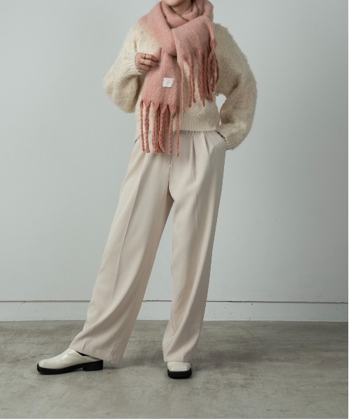 Amiur（エミレ）の「bulky volume fringe muffler / バルキーボリュームフリンジマフラー（マフラー・レディース・ピンク/ブルー/アイボリー/チェック・FREE）」の9枚目の写真