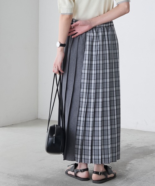 BONLECILL（ボンルシール）の「リボンドロストギャザーサンダル（サンダル・レディース・ブラック/アイボリー/キャメル・S/M/L）」の4枚目の写真