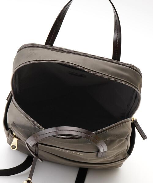 LANVIN en Bleu（ランバンオンブルー）の「マルク　ハートカラビナリュック 484214（バックパック/リュック・レディース・チャコールグレー/ブラック・FREE）」の18枚目の写真