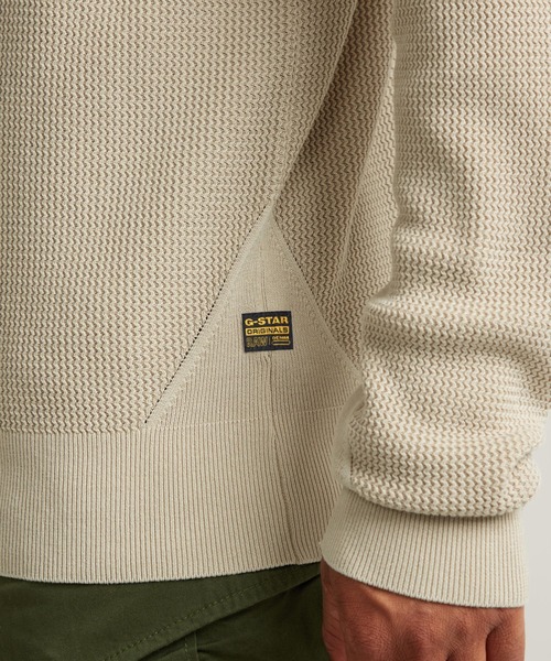G-STAR（ジースター）の「SERRATED FULL ZIP KNIT/ワンポイントロゴフルジップコットンニットセーター（ニット/セーター・メンズ・ダークグレー/ベージュ系その他・LARGE/MEDIUM/SMALL）」の12枚目の写真