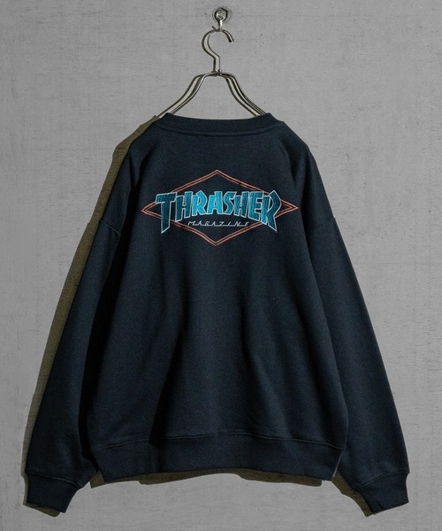 【at】〔THRASHER/スラッシャー〕アソートパターンロゴ プリント＆刺繍 クルーネックスウェット（スウェット）｜THRASHER（スラッシャー）
