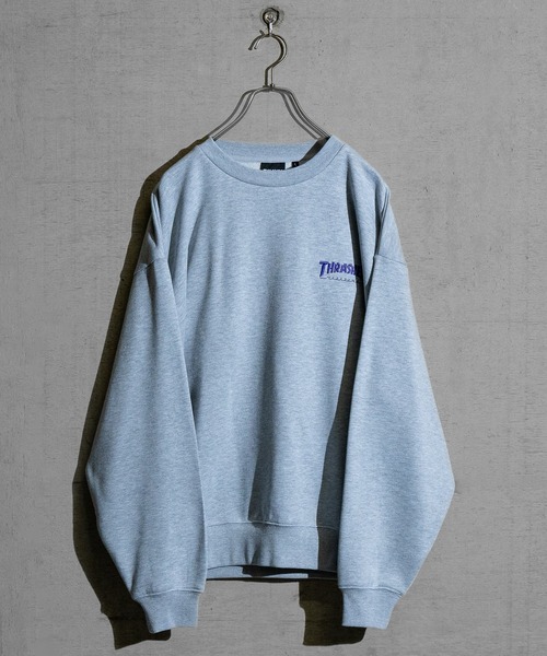 【at】〔THRASHER/スラッシャー〕アソートパターンロゴ プリント＆刺繍 クルーネックスウェット（スウェット）｜THRASHER（スラッシャー）